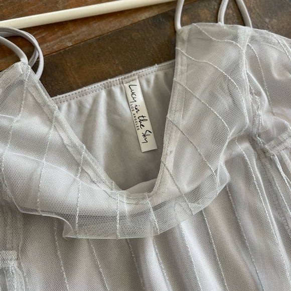 Lucy in the sky dress - Picture 3 of 3